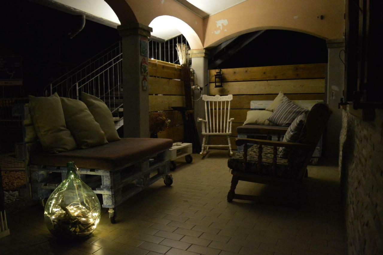 B&B Lella Пиове ди Сако Екстериор снимка